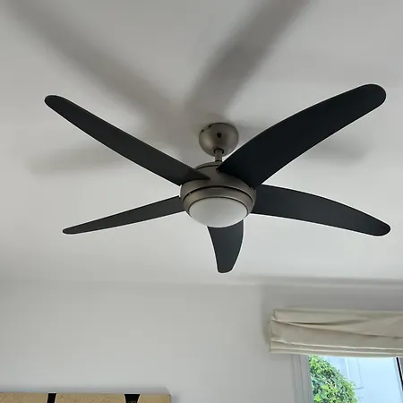 Mandarin Παραλίμνι